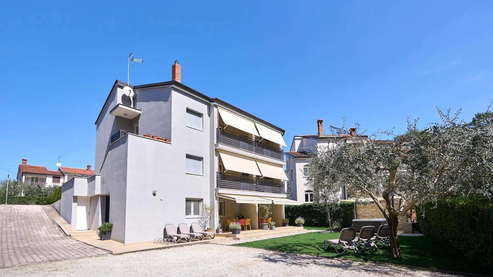 Apartments Martello Garden